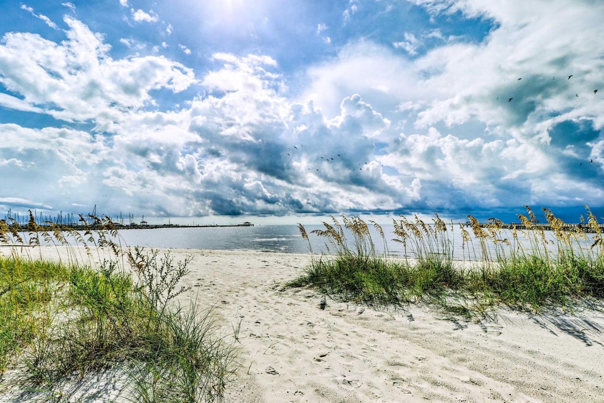 Long Beach Hideaway Walk To Beach, Shops And Bars! מראה חיצוני תמונה